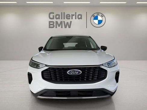 Used 2025 Ford Escape Active image 3