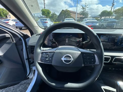 New 2026 Nissan Sentra SV FWD image 7