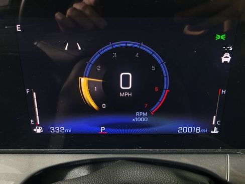 Used 2024 Chevrolet Trax ACTIV w/ Driver Confidence Package image 20