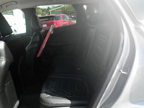 Certified 2023 Ford Escape Platinum w/ Premium Technology Package image 17