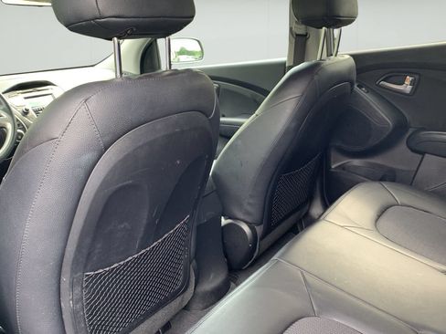 Used 2013 Hyundai Tucson GLS FWD image 17