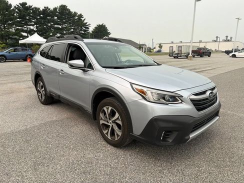 Used 2022 Subaru Outback Limited AWD/4WD image 7