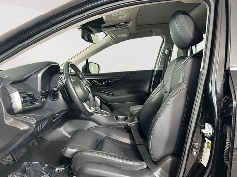 Certified 2023 Subaru Outback Limited AWD/4WD image 5