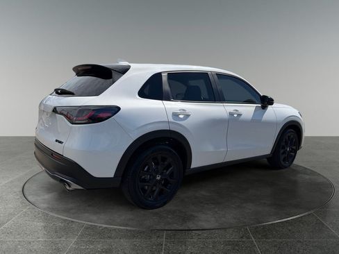 Used 2025 Honda HR-V Sport image 9