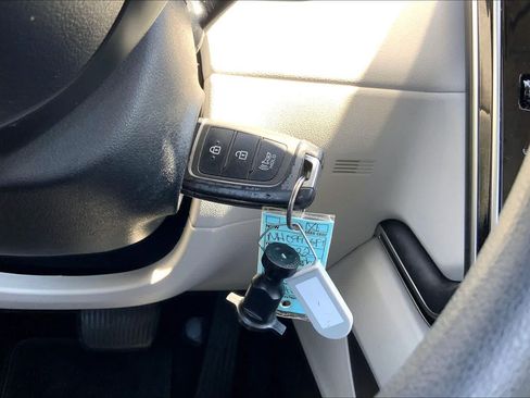 Used 2022 Hyundai Tucson SE FWD image 14