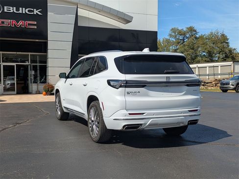 New 2026 Buick Enclave Avenir w/ Super Cruise Package image 6