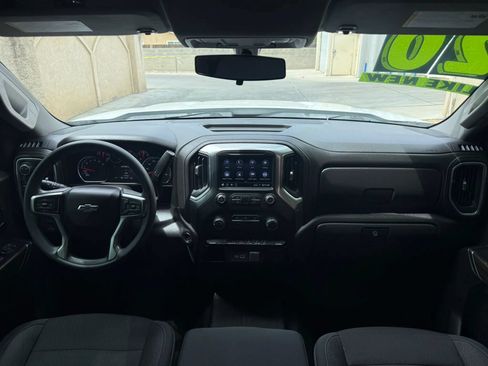 Used 2020 Chevrolet Silverado 1500 RST AWD/4WD image 13