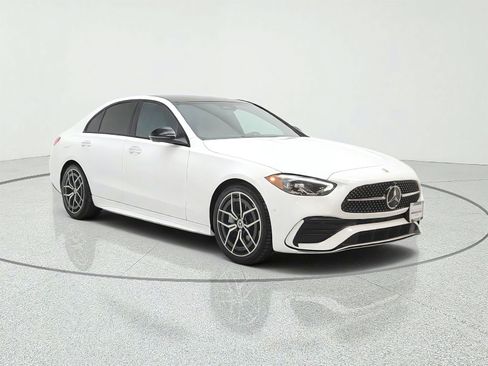 Used 2023 Mercedes-Benz C 300 Sedan image 3