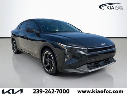New 2025 Kia K4 EX