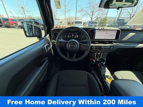 Used 2025 Jeep Wrangler Unlimited Rubicon 4xe w/ Safety Group image 17