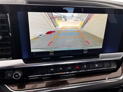 Used 2025 Chevrolet Silverado 1500 LT image 20