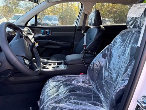 New 2026 Kia Sorento EX image 9