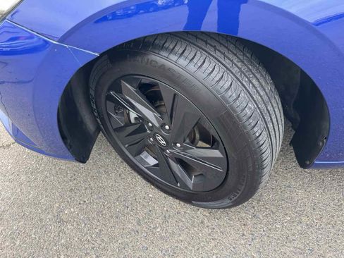 Used 2021 Hyundai Elantra SEL w/ Convenience Package image 36