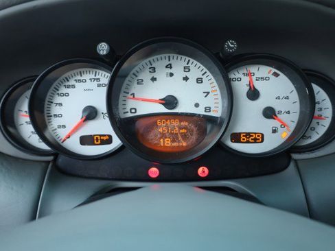 Used 2003 Porsche 911 Turbo AWD/4WD image 28