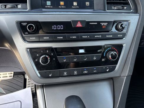 Used 2017 Hyundai Sonata Sport 2.0T image 30