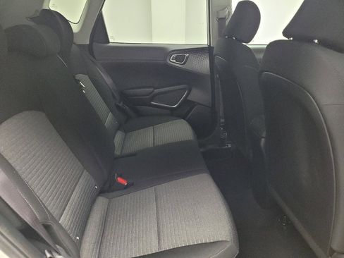 Used 2021 Kia Soul S FWD image 19
