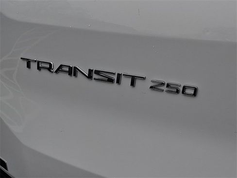 Used 2022 Ford Transit 250 148 High Roof Extended image 33