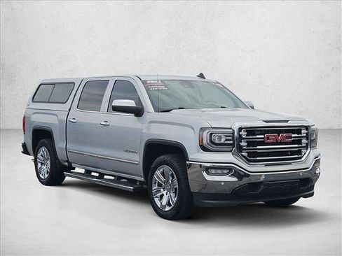 Used 2017 GMC Sierra 1500 SLT image 3