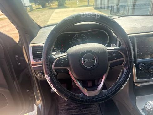 Used 2015 Jeep Grand Cherokee Overland AWD/4WD image 15