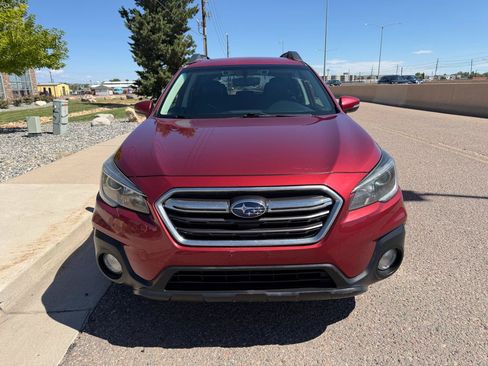 Used 2019 Subaru Outback 3.6R Limited AWD/4WD image 6
