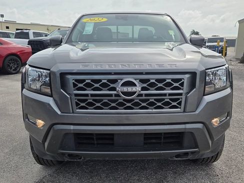 Used 2022 Nissan Frontier SV AWD/4WD image 8