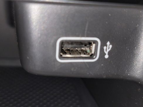Used 2019 Volkswagen Jetta R-Line FWD image 23