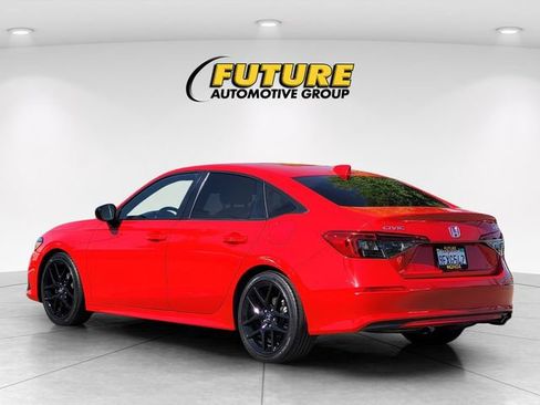 Used 2023 Honda Civic Sport image 7
