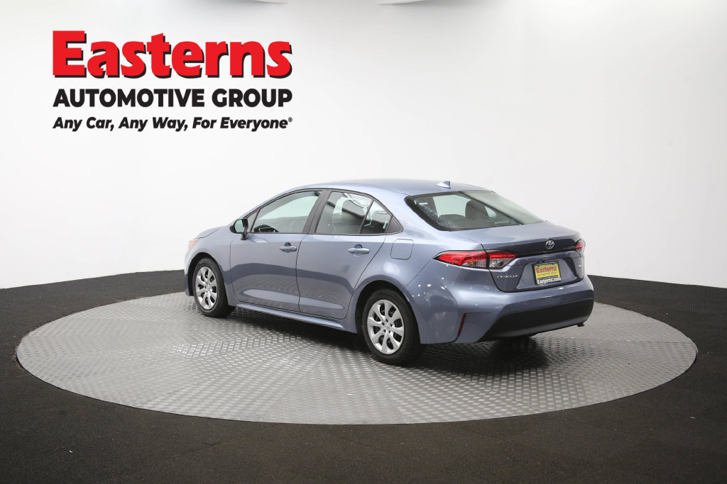 Used 2025 Toyota Corolla LE FWD image 65