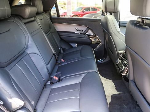 New 2026 Land Rover Range Rover Sport Dynamic SE AWD/4WD image 15