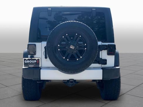 Used 2014 Jeep Wrangler Unlimited Sport w/ Quick Order Package 24S AWD/4WD image 5