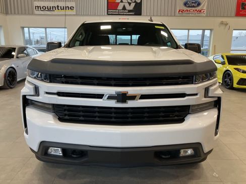 Used 2019 Chevrolet Silverado 1500 RST image 2
