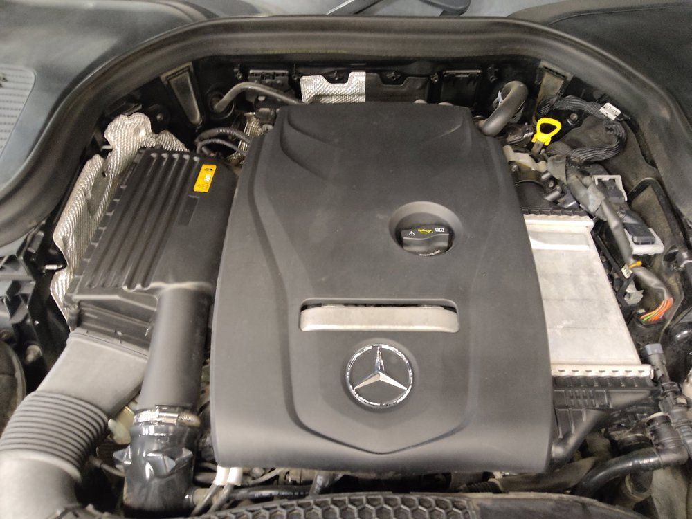 Used 2019 Mercedes-Benz GLC 300 image 30