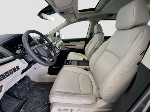 New 2026 Honda Odyssey EX-L image 5