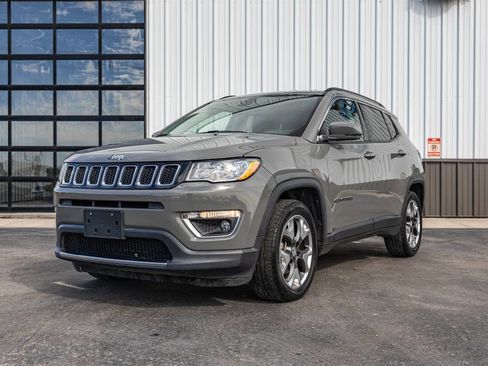 Used 2020 Jeep Compass Limited FWD image 1