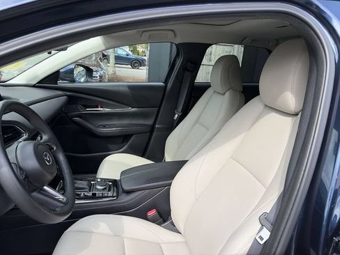 Used 2025 MAZDA CX-30 AWD 2.5 S w/ Preferred Package image 11