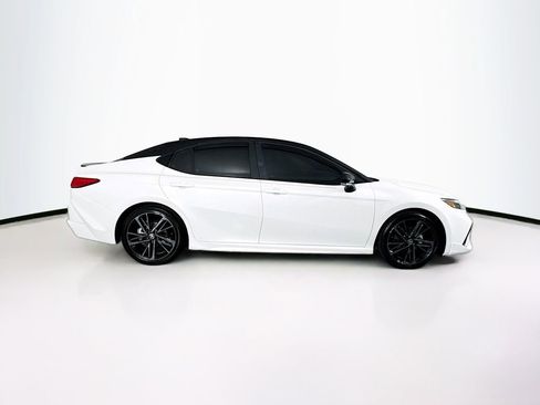 Used 2025 Toyota Camry XSE image 11