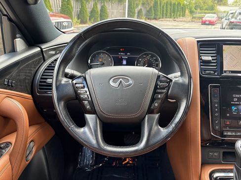 Used 2021 INFINITI QX80 Premium Select AWD/4WD image 14