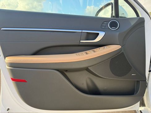 New 2026 Hyundai Sonata Limited image 13