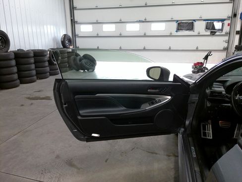 Used 2017 Lexus RC 200t image 26