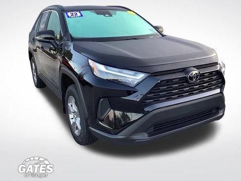 Used 2022 Toyota RAV4 XLE w/ Convenience Package AWD/4WD image 1