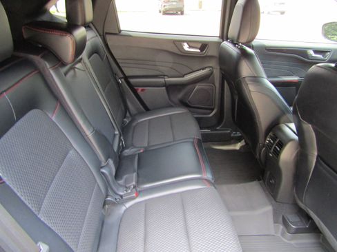 Used 2024 Ford Escape ST-Line w/ Tech Pack #1 AWD/4WD image 16