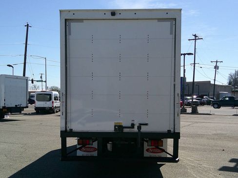 Used 2021 Isuzu NPR RWD image 6