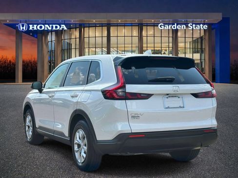 Certified 2025 Honda CR-V LX image 4