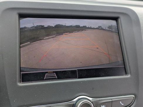 Used 2023 Chevrolet Equinox LT image 13