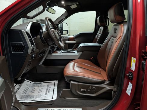 Used 2022 Ford F350 King Ranch w/ Chrome Package image 14