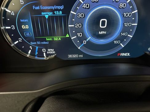 Used 2020 Cadillac Escalade Platinum image 18