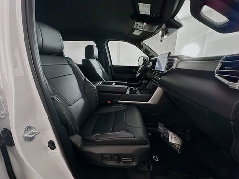 Used 2026 Toyota Tundra Limited image 28