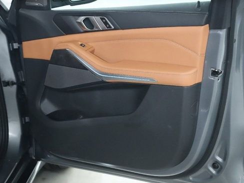 Certified 2024 BMW X5 xDrive40i w/ Premium Package image 33