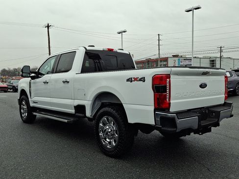 Used 2023 Ford F250 Lariat w/ Chrome Package image 4