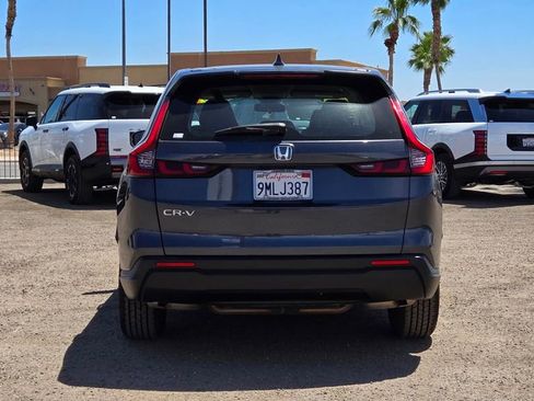 Used 2024 Honda CR-V LX image 5